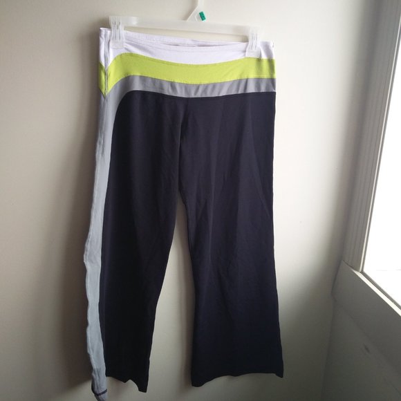 Lululemon Athletica Black Pants 6 - Picture 13 of 15